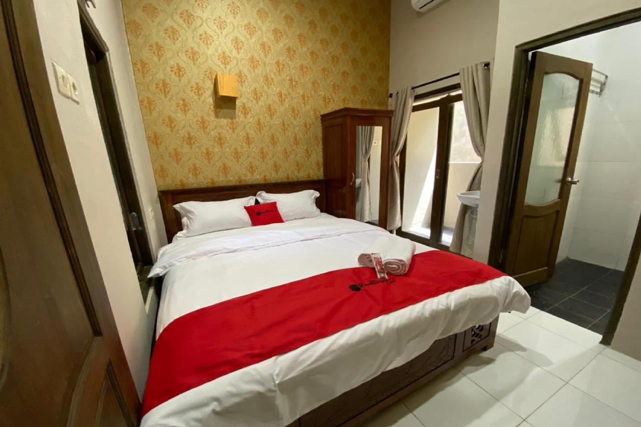 Reddoorz Near Mojokerto Train Station Exterior foto